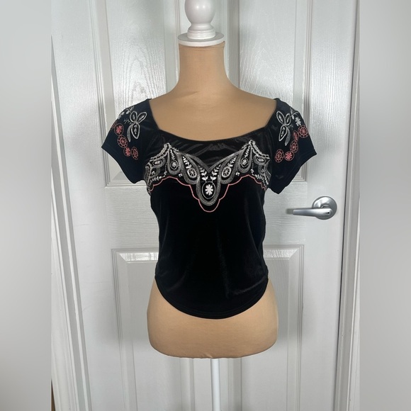Free People Blouse Size XS Petite Black Velvet Embroidered Party Train - Picture 13 of 15